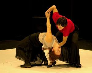 femmes bustes femmes de la lune rouge arielle et sonia